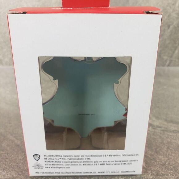 Hallmark Hogwarts Castle Harry Potter Wizarding World Ornament 2021 - Picture 6 of 8